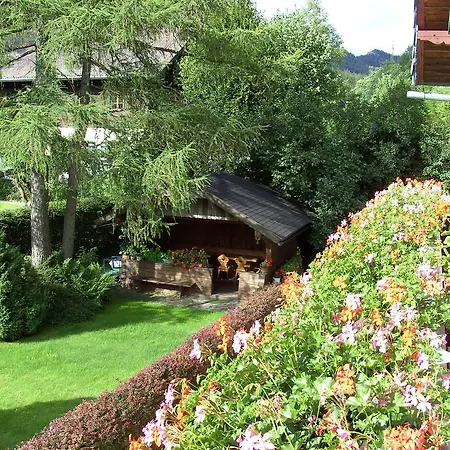 Haus Ellmaustein 住宿加早餐酒店 湖滨福煦